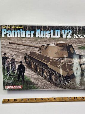 SEALED Dragon 1/35 Panther Ausf D V2 Versuchsserie Tank Model Kit 39-45 Series